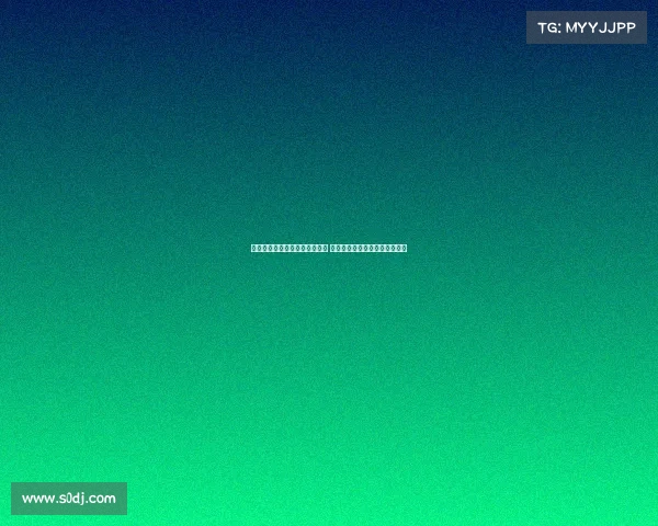 赫伊森在俱乐部门口停留十分钟 为小球迷签名互动引发热烈反响